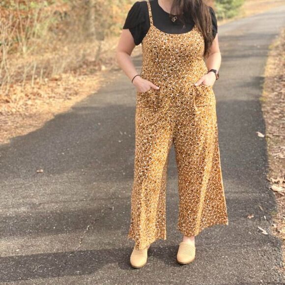 NEW LuLaRoe Leola Wide Leg Cami Jumpsuit Solid Animal Print Golden Tan NWT BOHO - Picture 5 of 7
